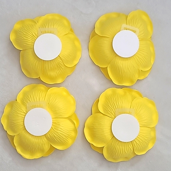 Set of 4 Small Yellow Decorative Giant Flower Party Baby Shower Decor Easy Hang - Picture 2 of 7